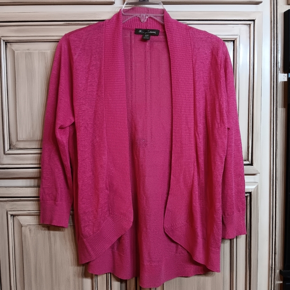 Tommy Bahama‎ Lightweight Sweater Cardigan - Pink - Small - Picture 1 of 3